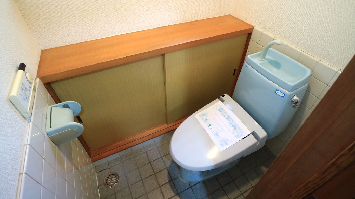 トイレa