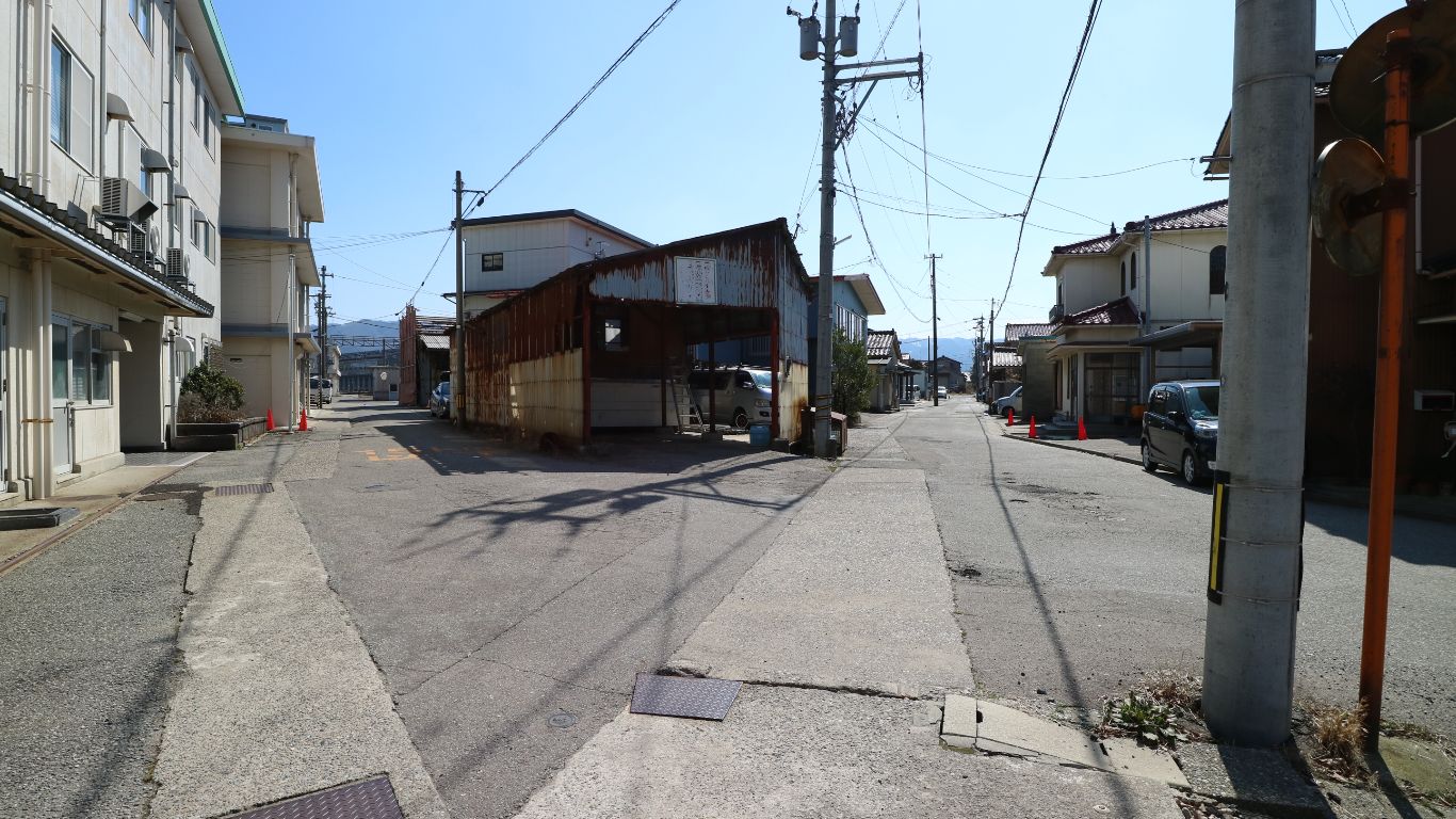 前面道路　北→南