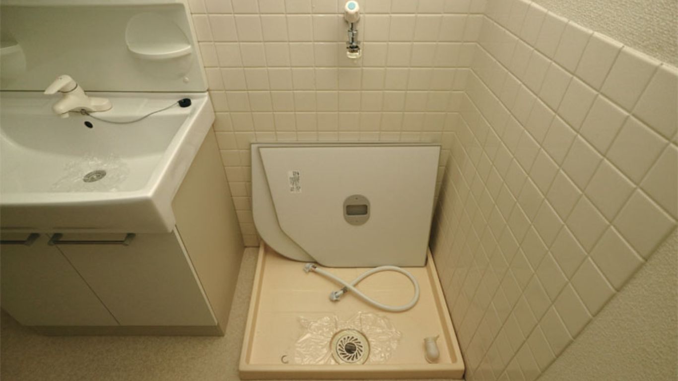 洗面台、洗濯機置き場