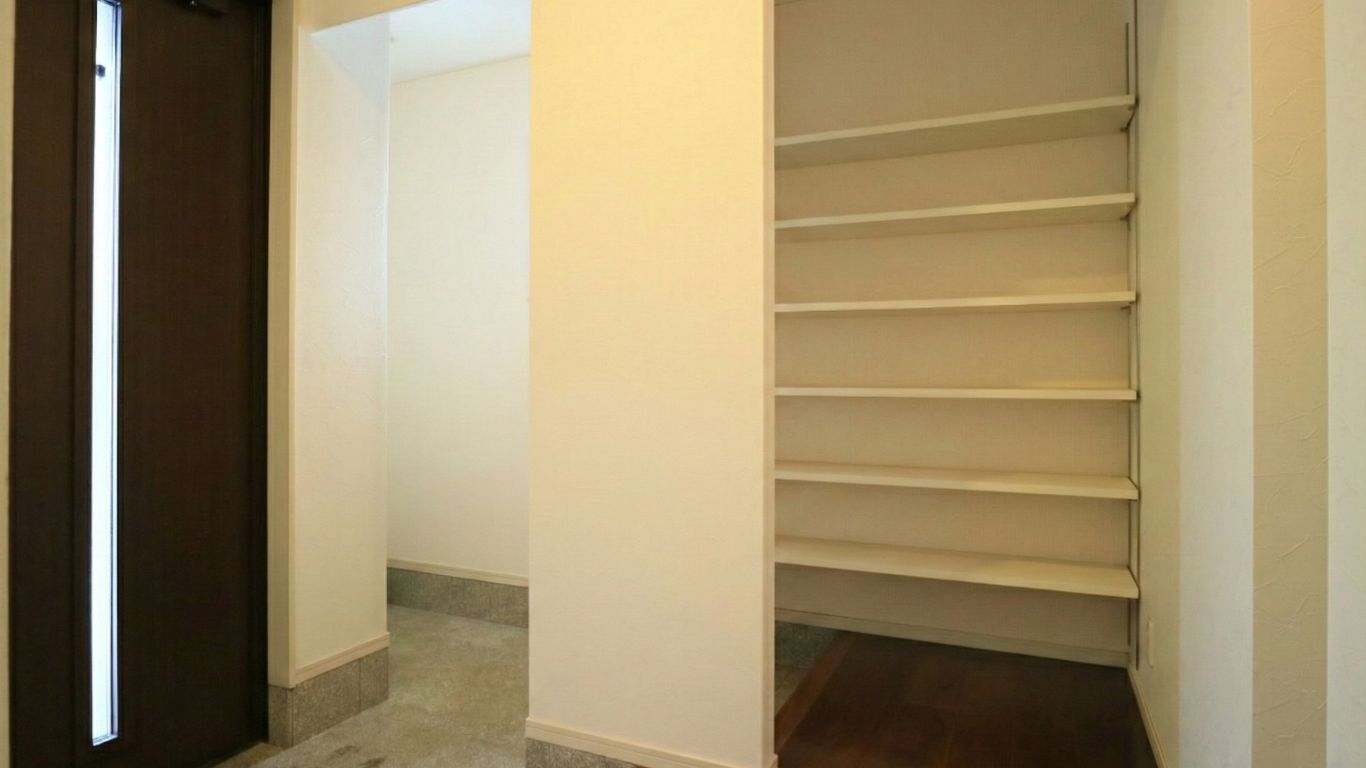 シューズクローク