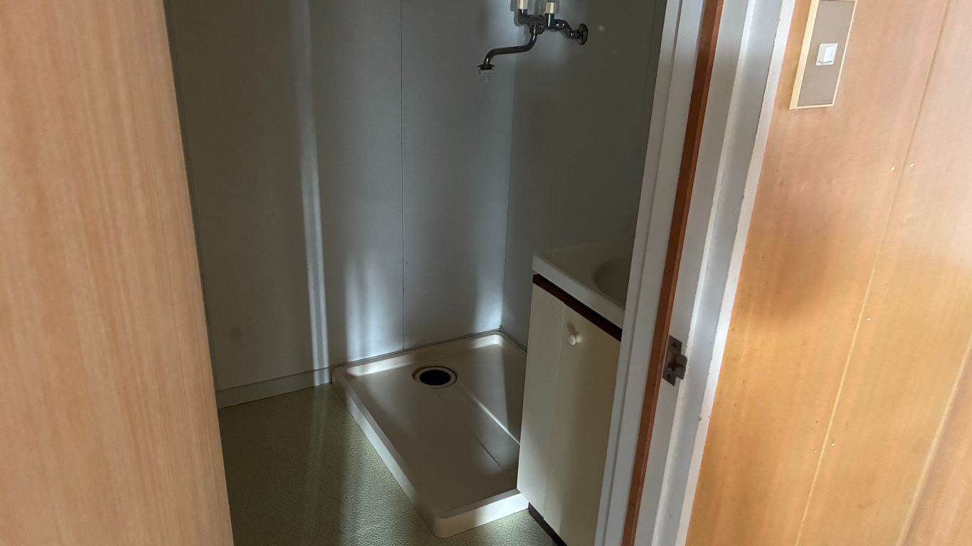 洗面所、洗濯機置き場