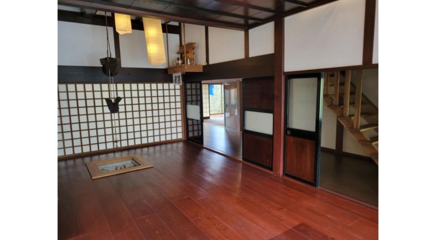 庵がある居間